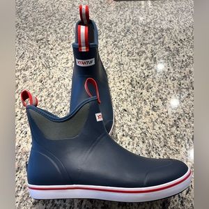 NEW XtraTuf Ankle Deck Boots